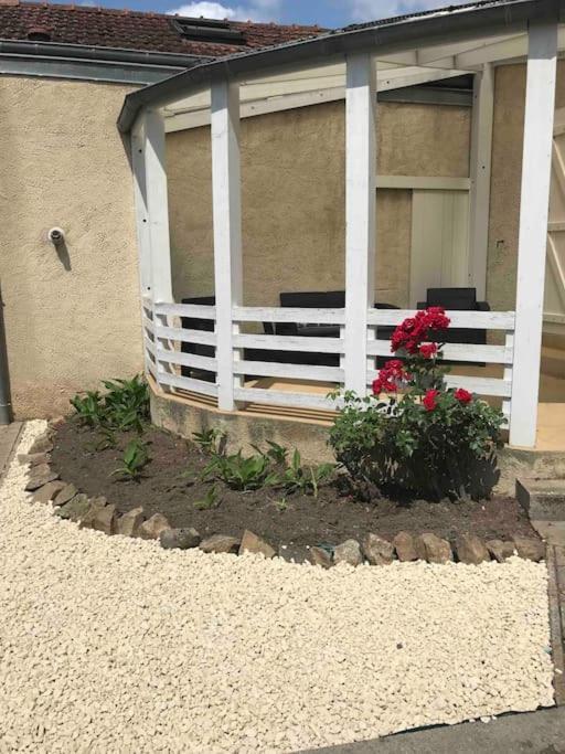 Maison 3 Chambres - Chez Florence Yzeure Экстерьер фото